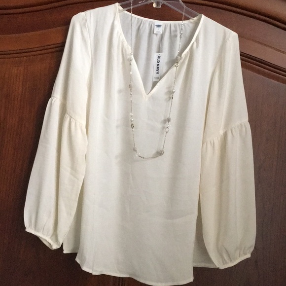 Old Navy Tops - NWT Old Navy Blouse